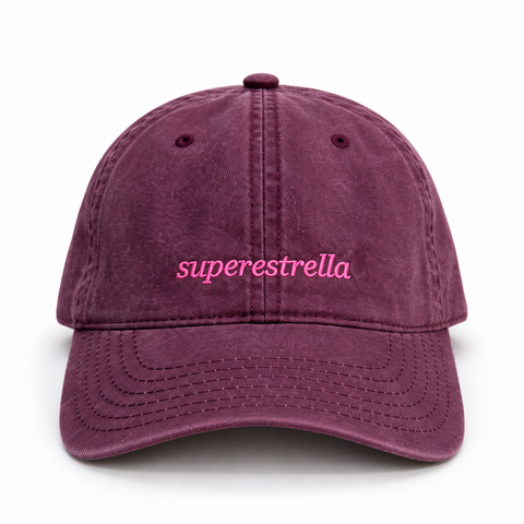 Gorra Superestrella color ciruela, vista frontal